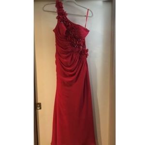 WOW! Red Formal Dress. Size 8
